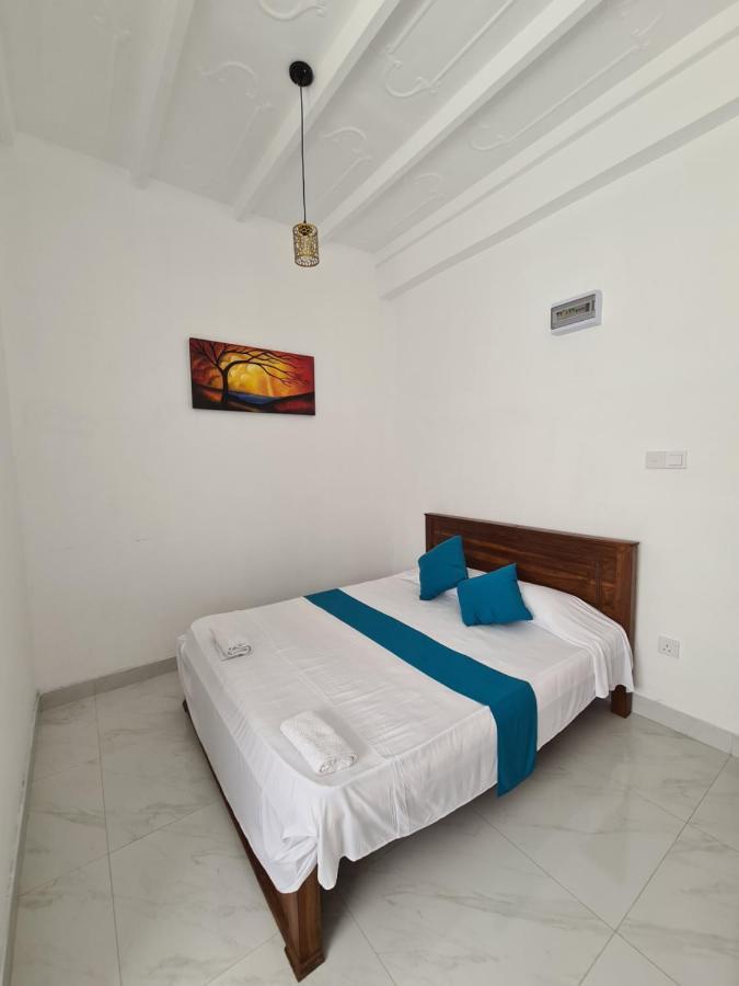 נגומבו Ceylon Lodge - Airport Transit Hostel מראה חיצוני תמונה