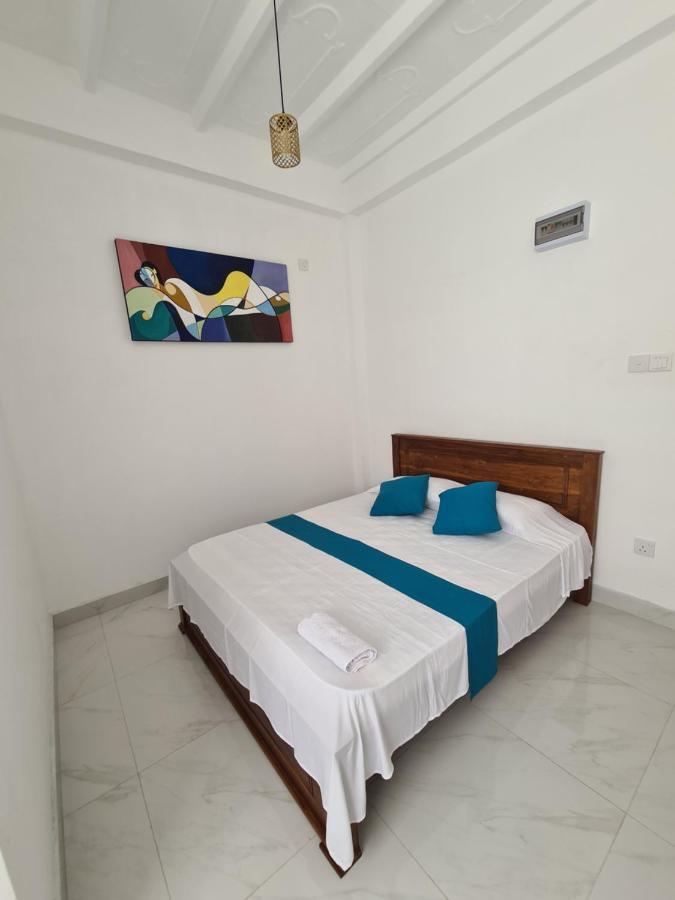 נגומבו Ceylon Lodge - Airport Transit Hostel מראה חיצוני תמונה