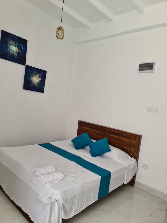 נגומבו Ceylon Lodge - Airport Transit Hostel מראה חיצוני תמונה