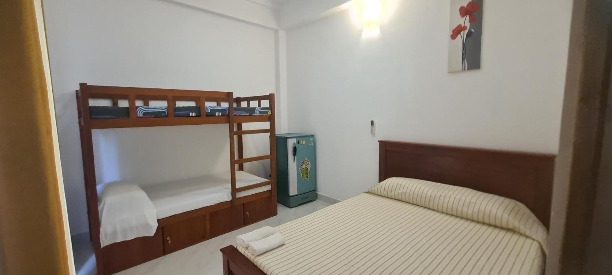 נגומבו Ceylon Lodge - Airport Transit Hostel מראה חיצוני תמונה