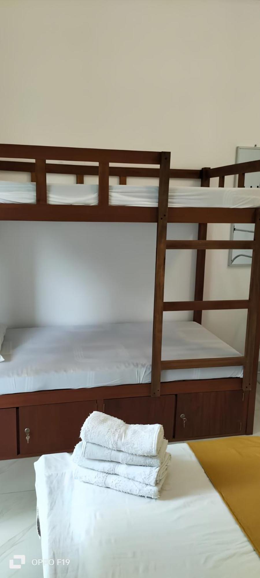נגומבו Ceylon Lodge - Airport Transit Hostel מראה חיצוני תמונה